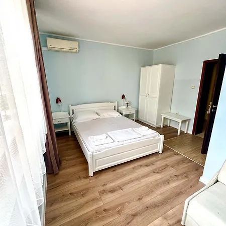 Apartahotel Victoria *