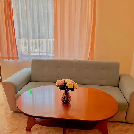 Apartahotel Victoria *