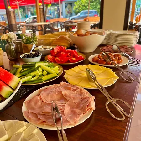 Victoria Apartahotel Primorsko