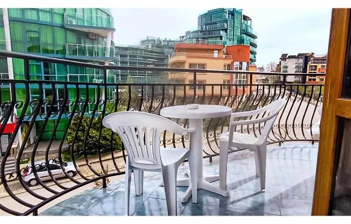 Victoria Апарт-отель Приморско